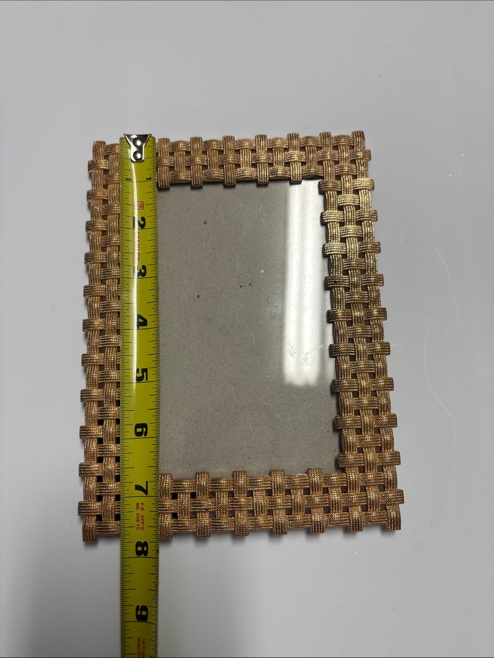 Vintage Woven Metallic Gold Picture Frame - Picture 2 of 4